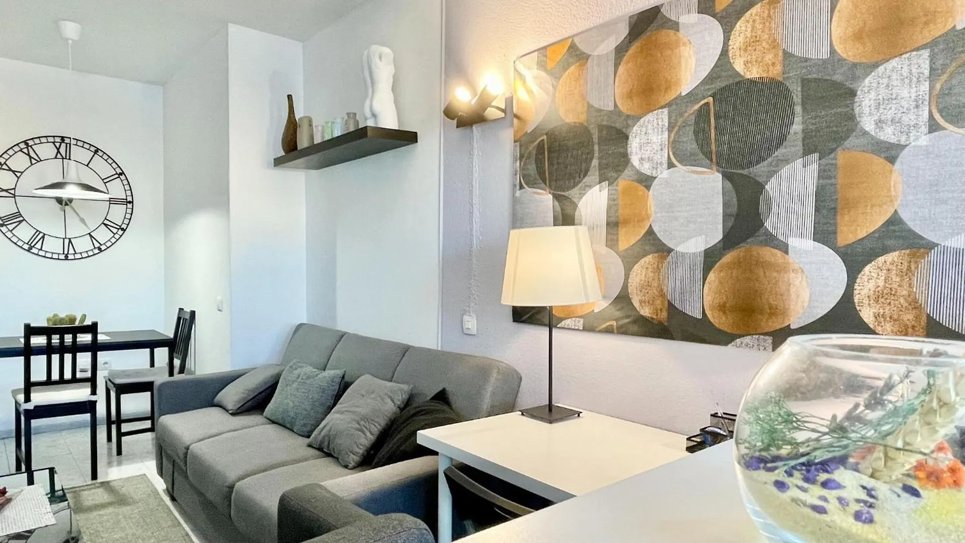 Apartment In Torremolinos Near Seabeach