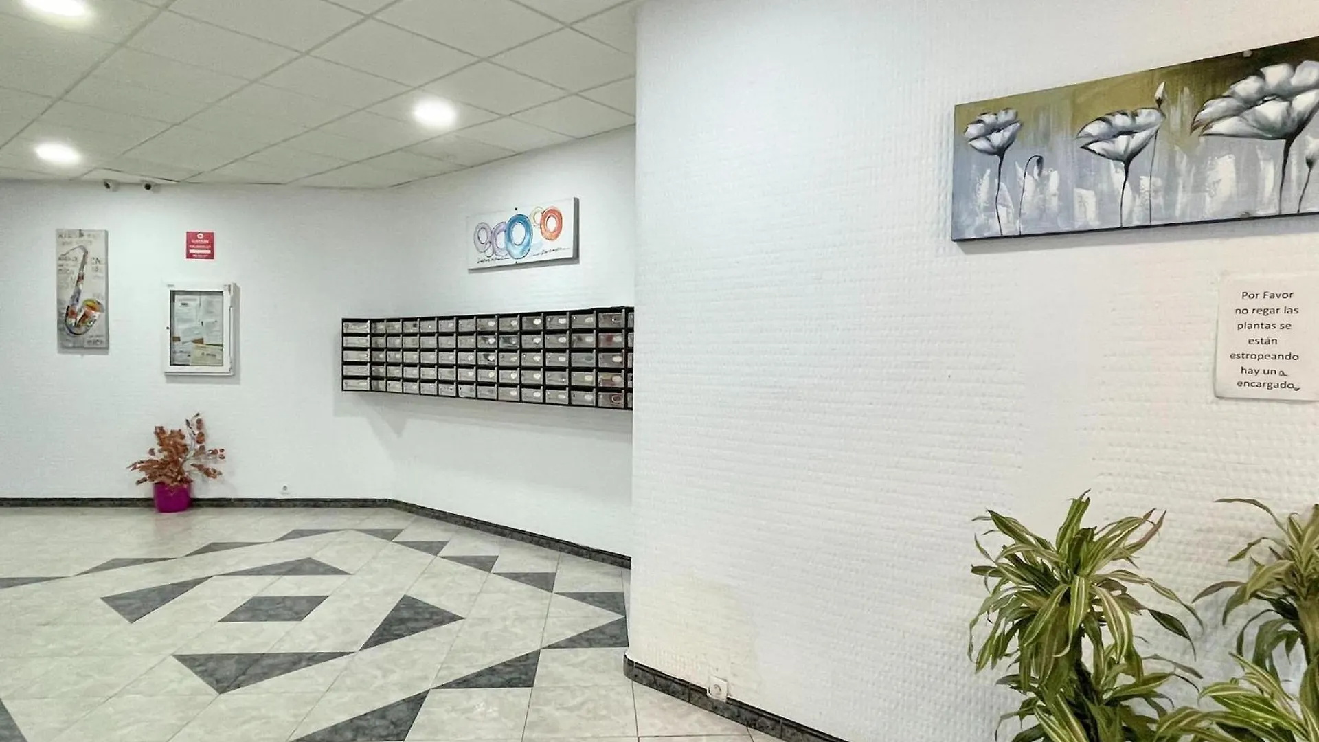 Apartment In Torremolinos Near Seabeach